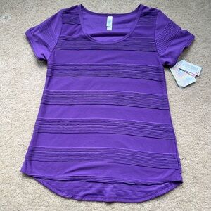 NWT LULAROE Purple "Classic T" Short Sleeve Top Women's - Size XS